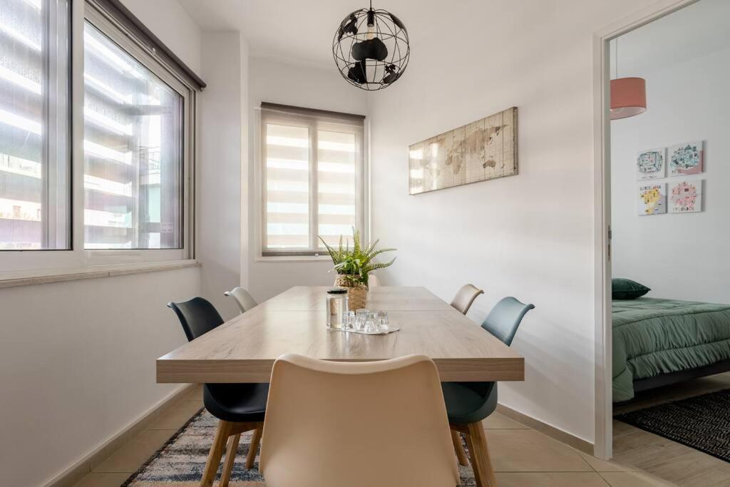 Brand New Bright Modern 6Bdr Apt-1Min To Acropolis Athen Eksteriør bilde